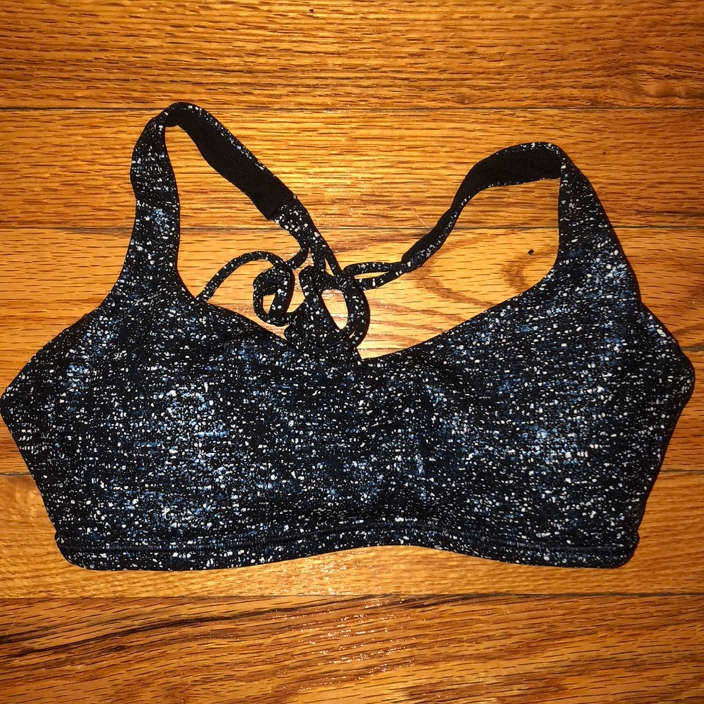 Lululemon free to be zen bra